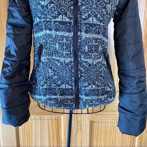 Bernardo Collection B Fleece Faux Fur Geometric Print Puffer Coat Black XS - Picture 3 of 13